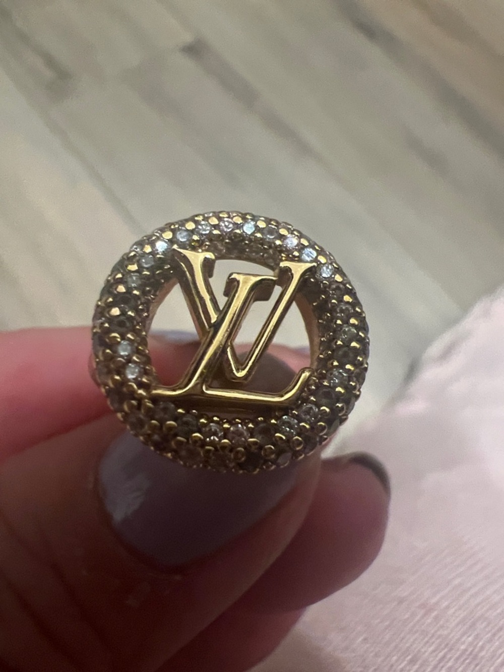 Louis Vuitton Louise Tresor fashion ring - size small - similar to size 5